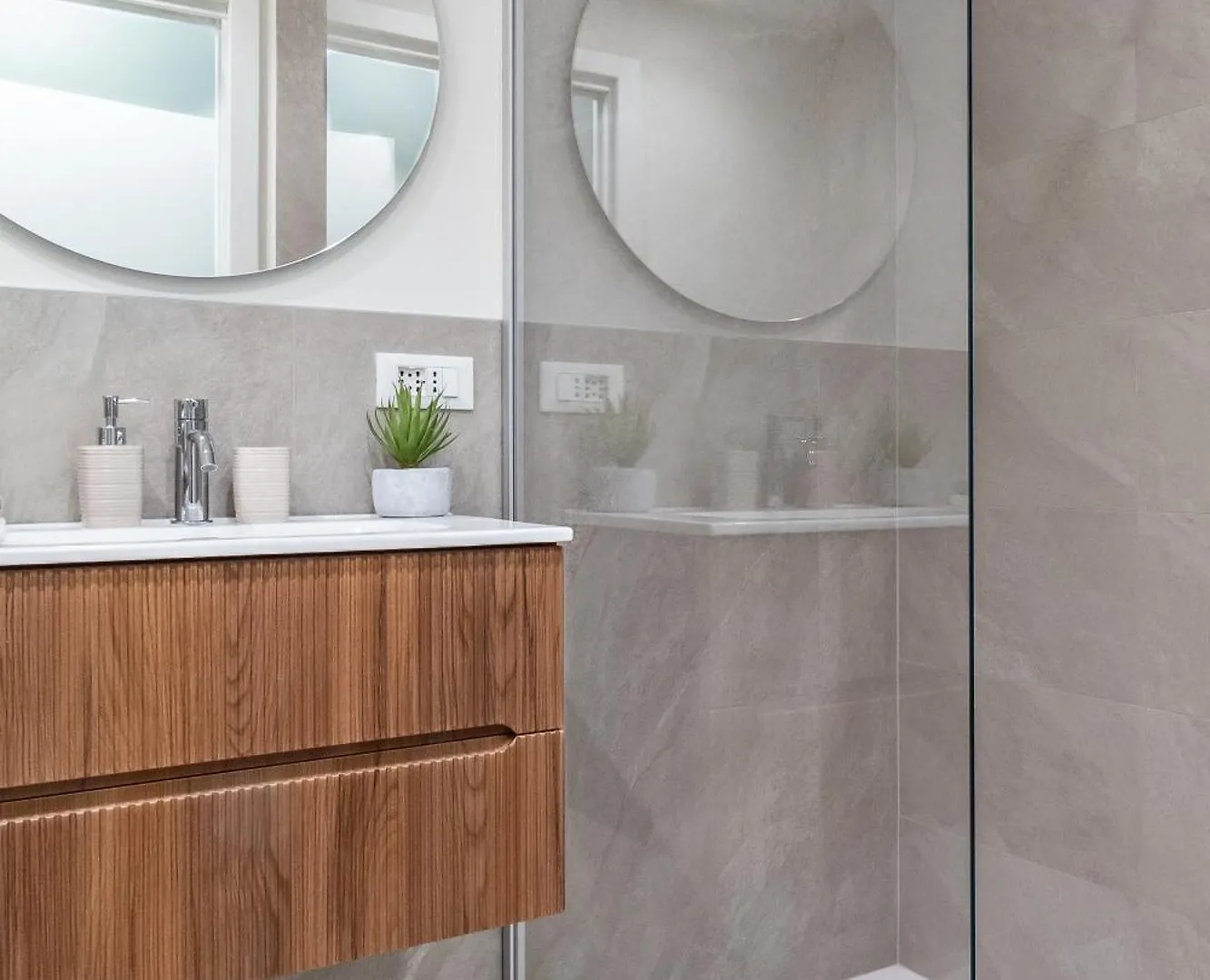 Ampi Monolocali In Via Pirandello - Washington Appartement Milaan